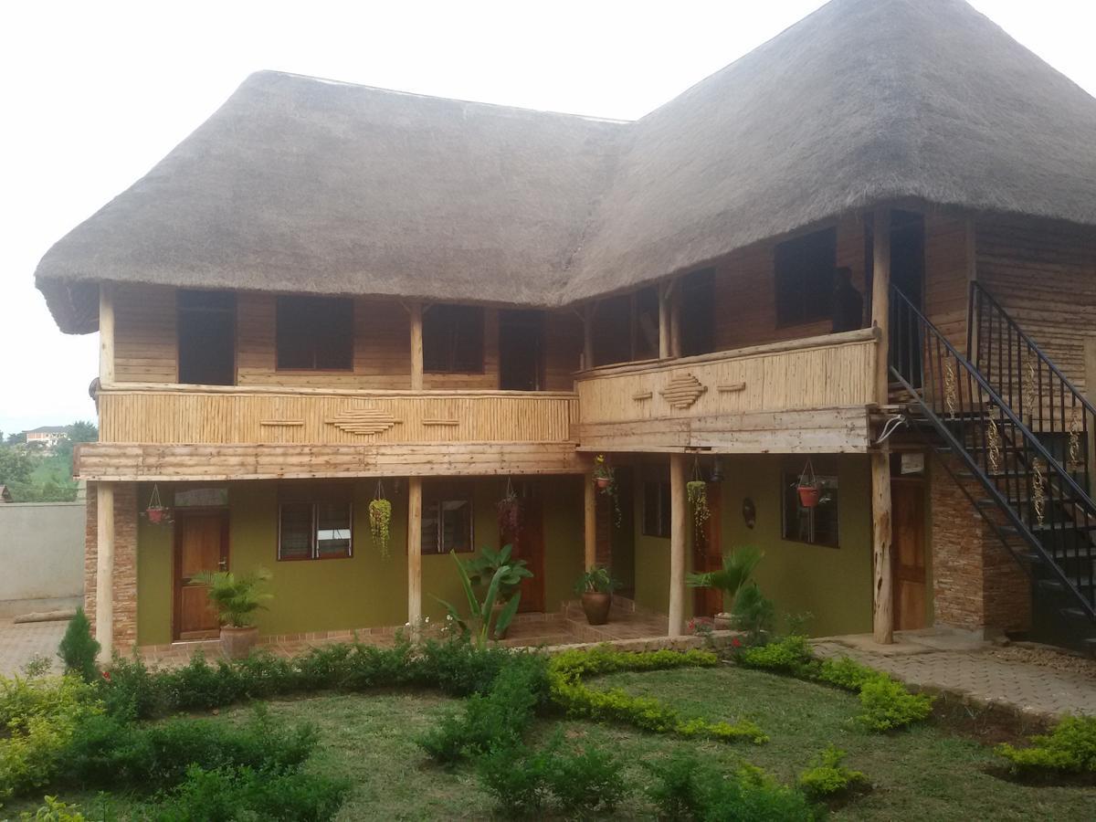 Unik Hotel Kireka Экстерьер фото